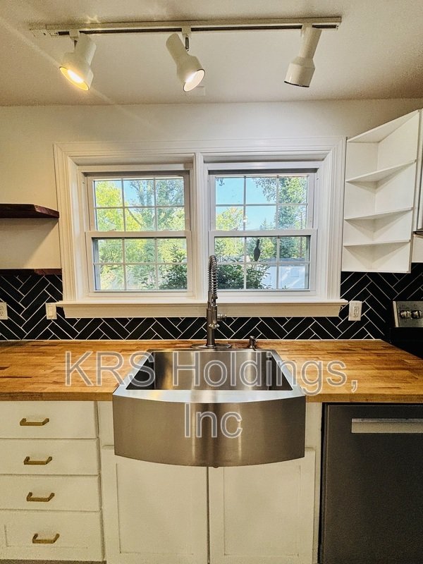 Charming property image