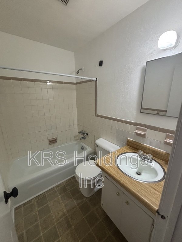 Bright property image