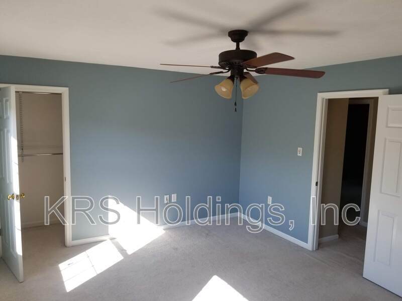 COMING SOON-Harrisonburg 3 BR Townhouse, Great Location Near Sentara property image