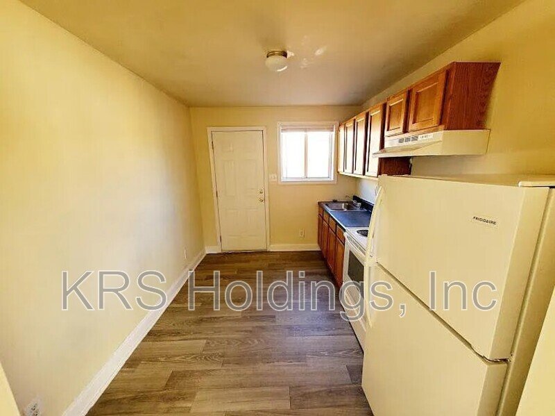 2110 Phaup ST, Unit B property image