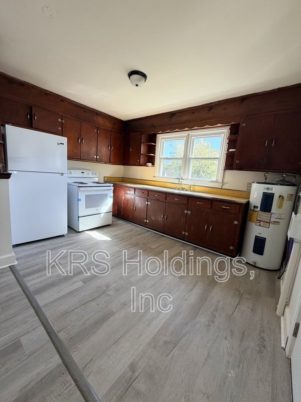 Charming property image