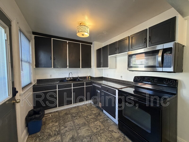 9120 Granby Street property image
