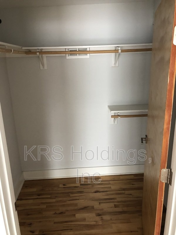 Open property image