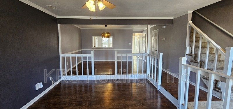 Bright property image