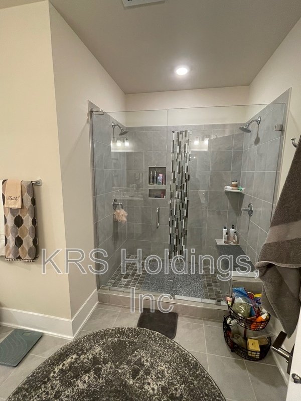 FREE RENT! Beautiful 2BR, 2BA Street-Level Ranch Condo in Cottages at Brier Creek property image
