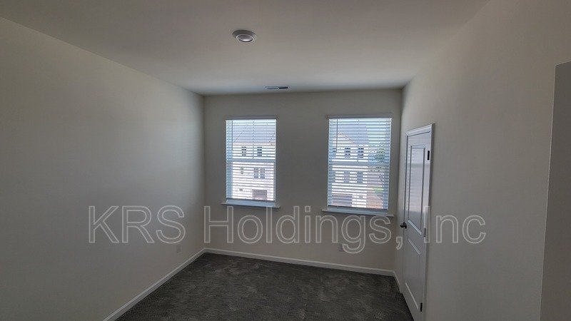 Luxurious Townhome in Amazing Wendell Location! property image