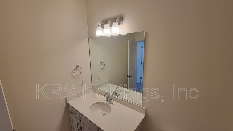 Luxurious Townhome in Amazing Wendell Location! property image