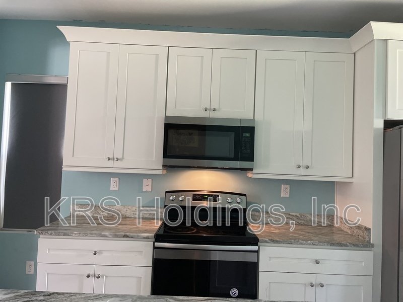 Bright property image