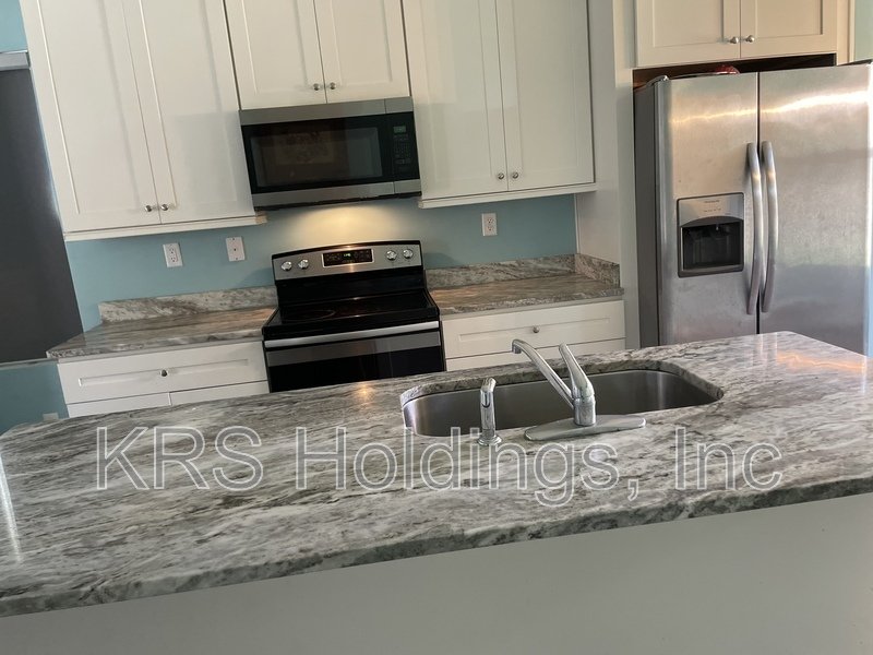 Bright property image