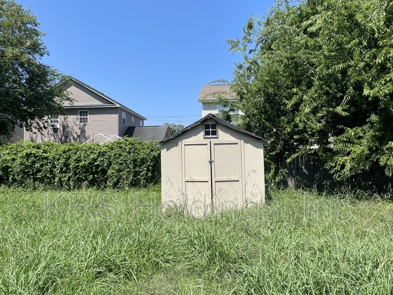 Bright property image