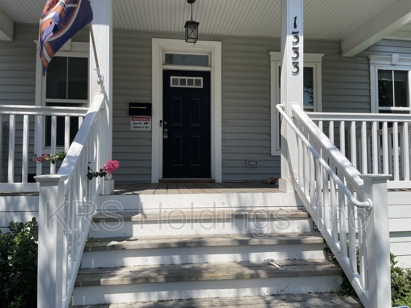 Bright property image